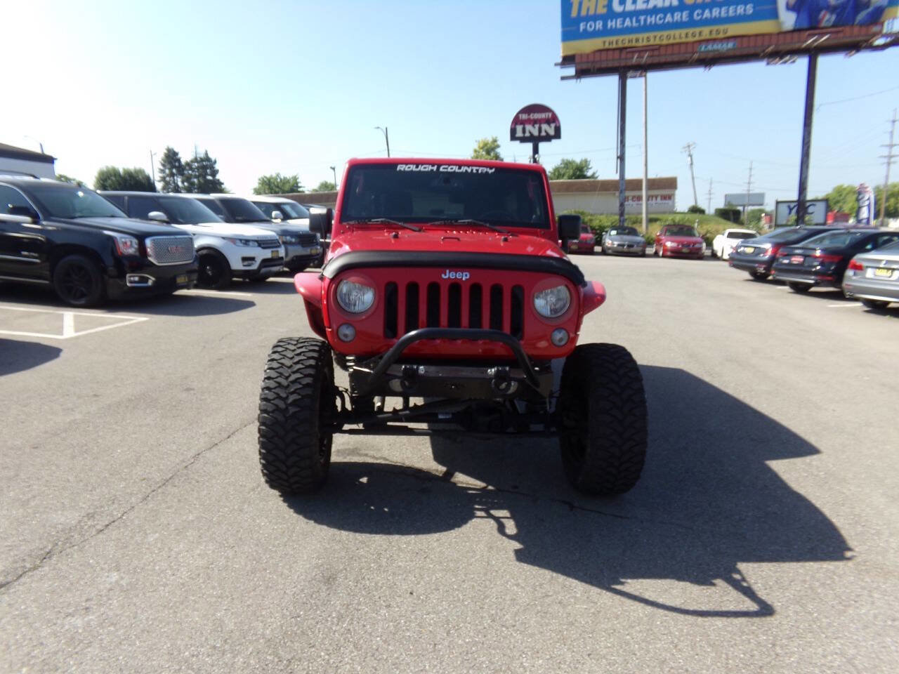 Used 2014 Jeep Wrangler Unlimited Sahara w/ Connectivity Group image 3