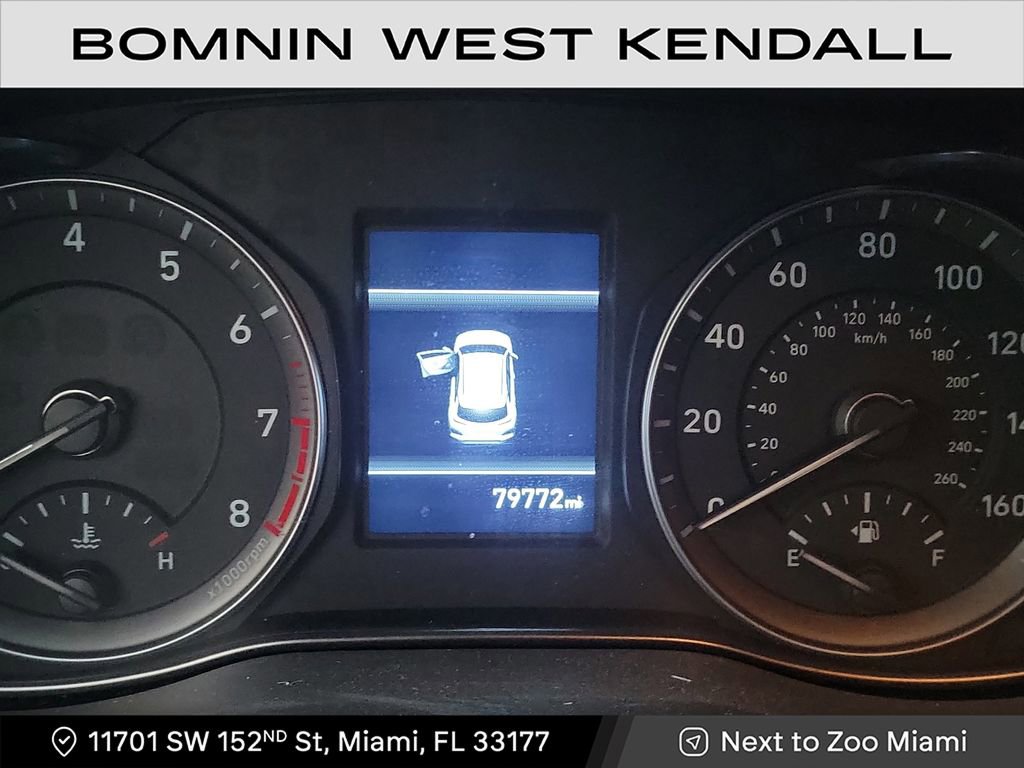 Used 2019 Hyundai Kona SE image 14