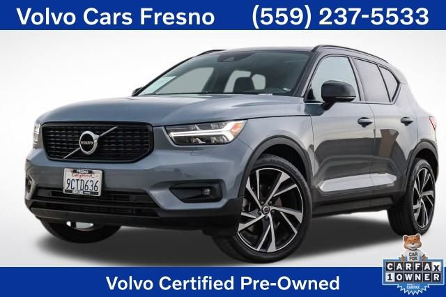 Used 2022 Volvo XC40 T5 R-Design w/ Climate Package