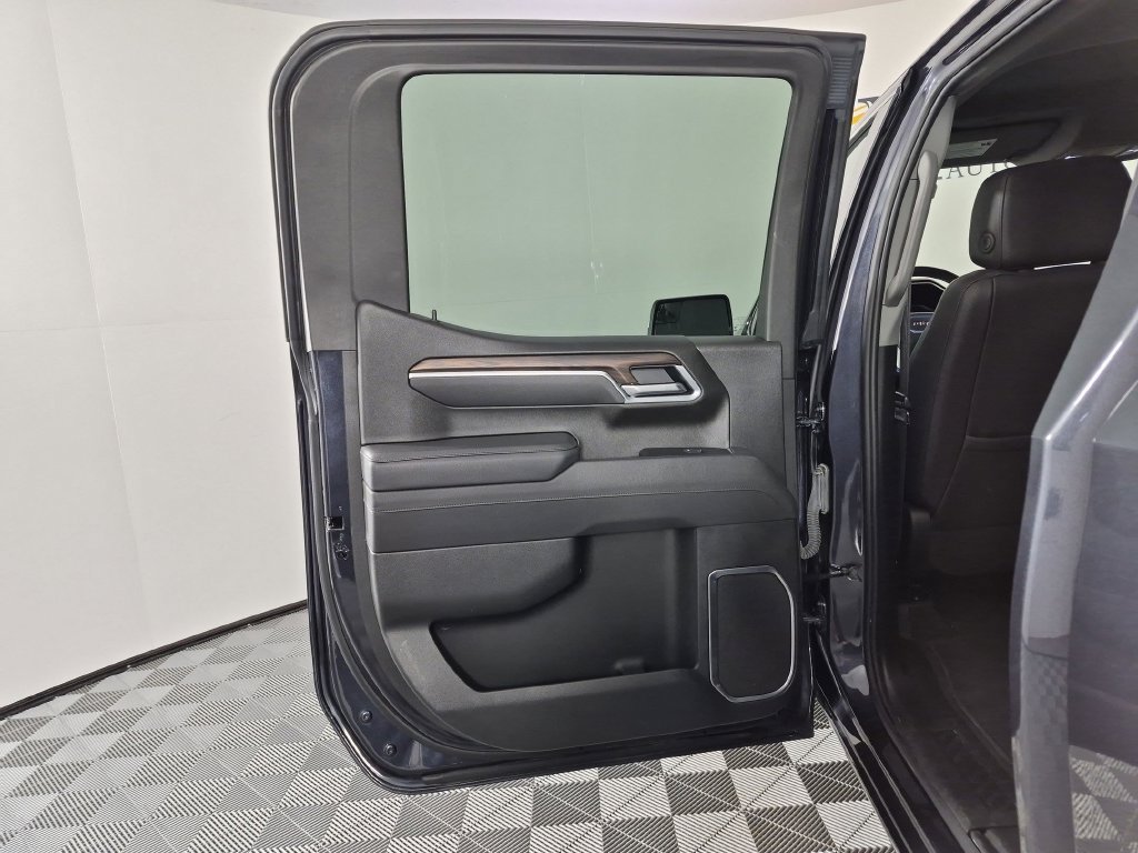 Certified 2025 GMC Sierra 1500 SLT AWD/4WD image 29