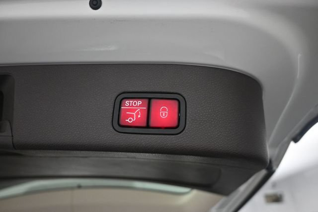 Used 2018 Mercedes-Benz GLS 450 4MATIC w/ Premium Package image 32