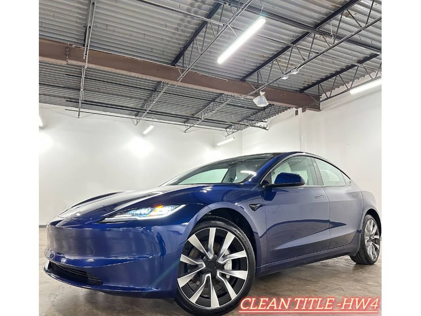 Used 2025 Tesla Model 3 Long Range RWD image 1