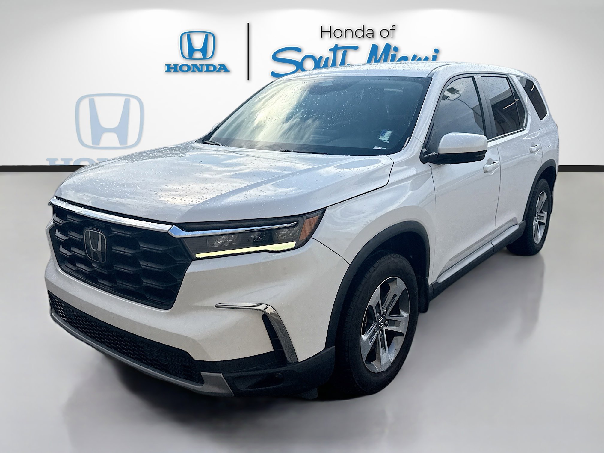 Certified 2023 Honda Pilot EX-L image 3