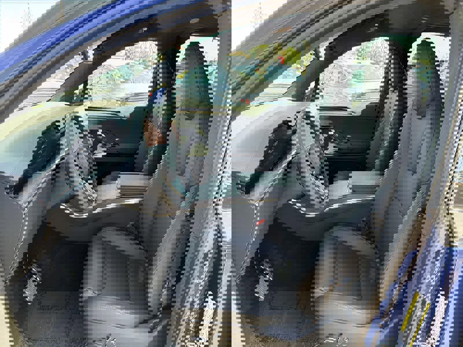 Used 2025 Tesla Model X image 25