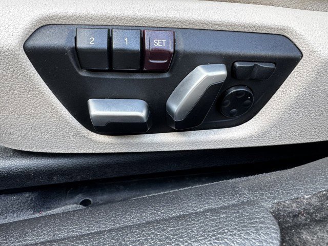 Used 2017 BMW 340i Gran Turismo xDrive image 23