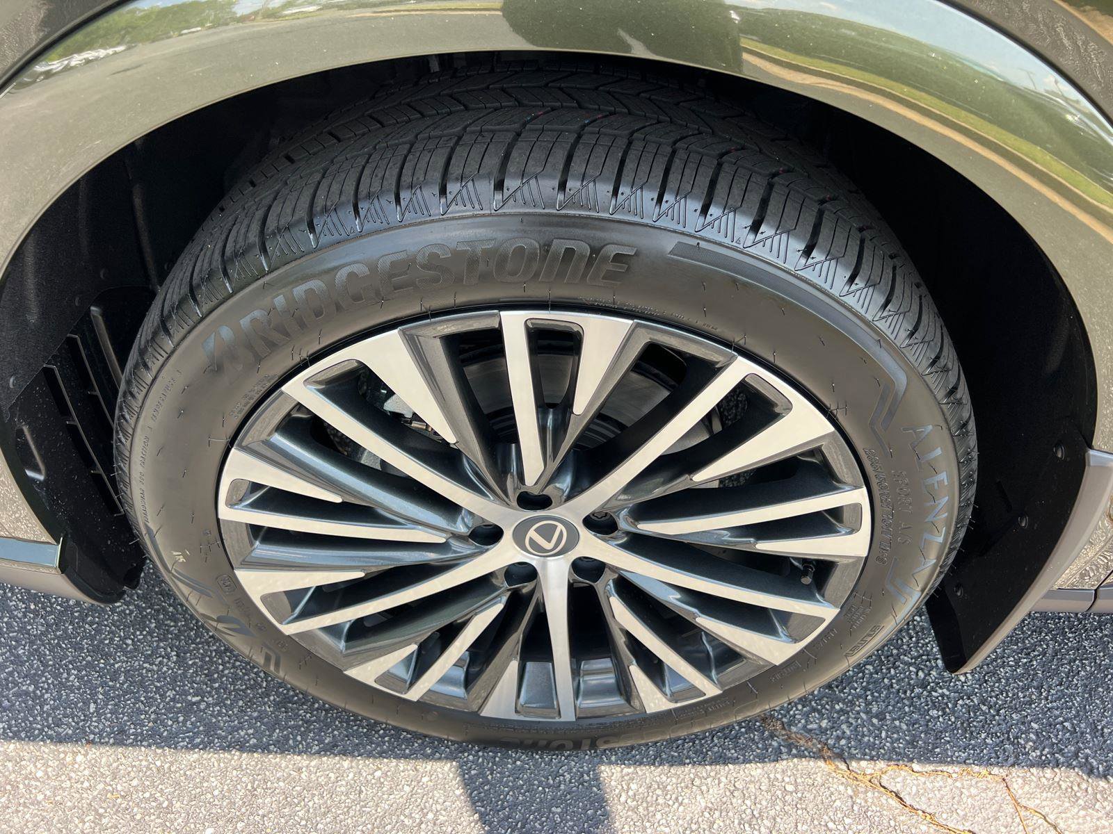 New 2026 Lexus RX 350h AWD/4WD image 11