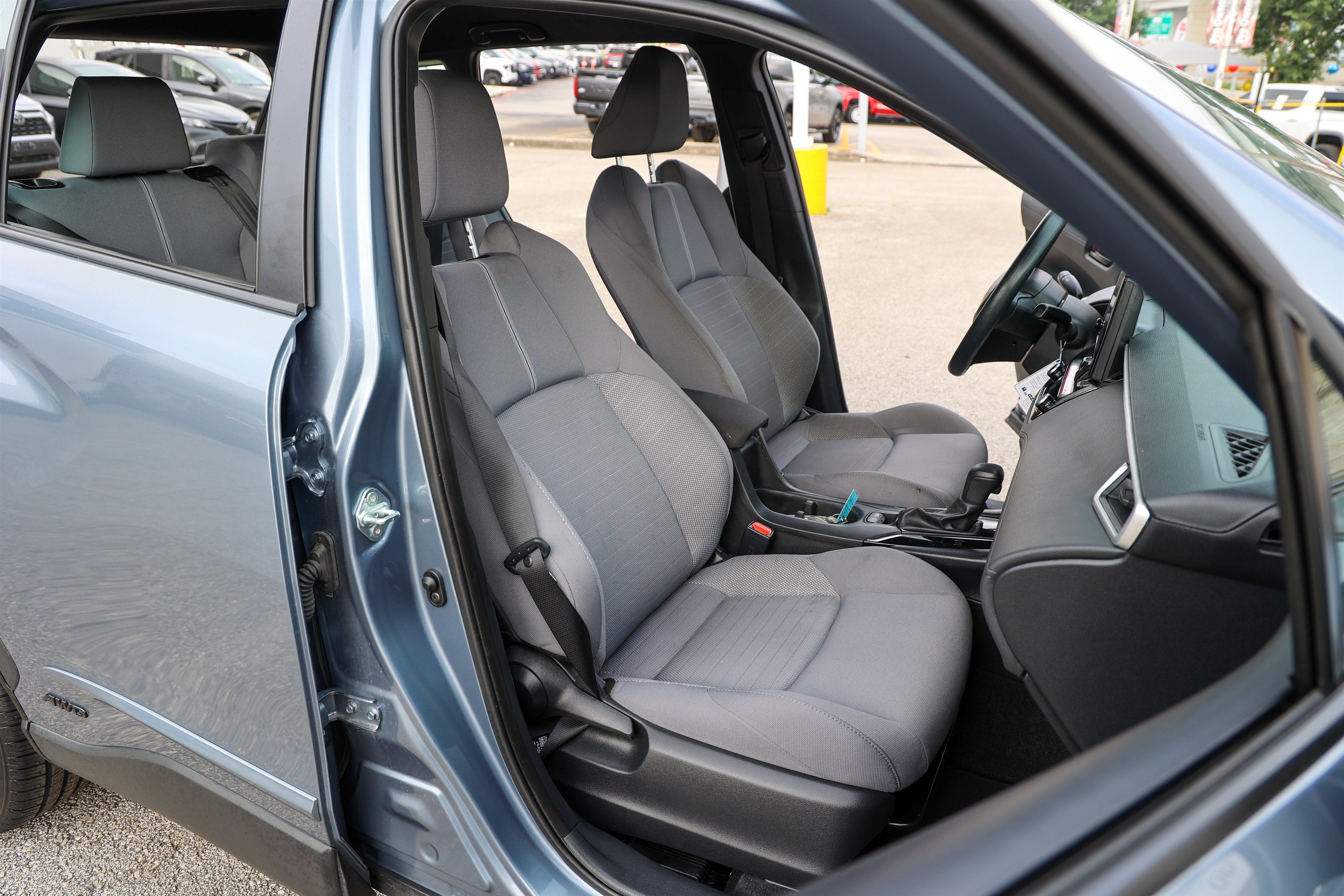 Used 2024 Toyota Corolla Cross AWD Hybrid image 42