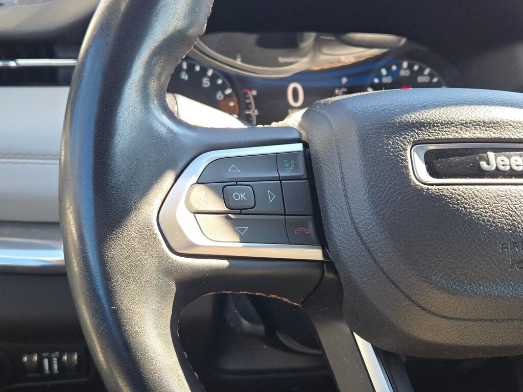 Used 2022 Jeep Compass Limited image 28