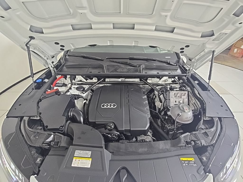 Used 2024 Audi Q5 2.0T Prestige AWD/4WD image 34