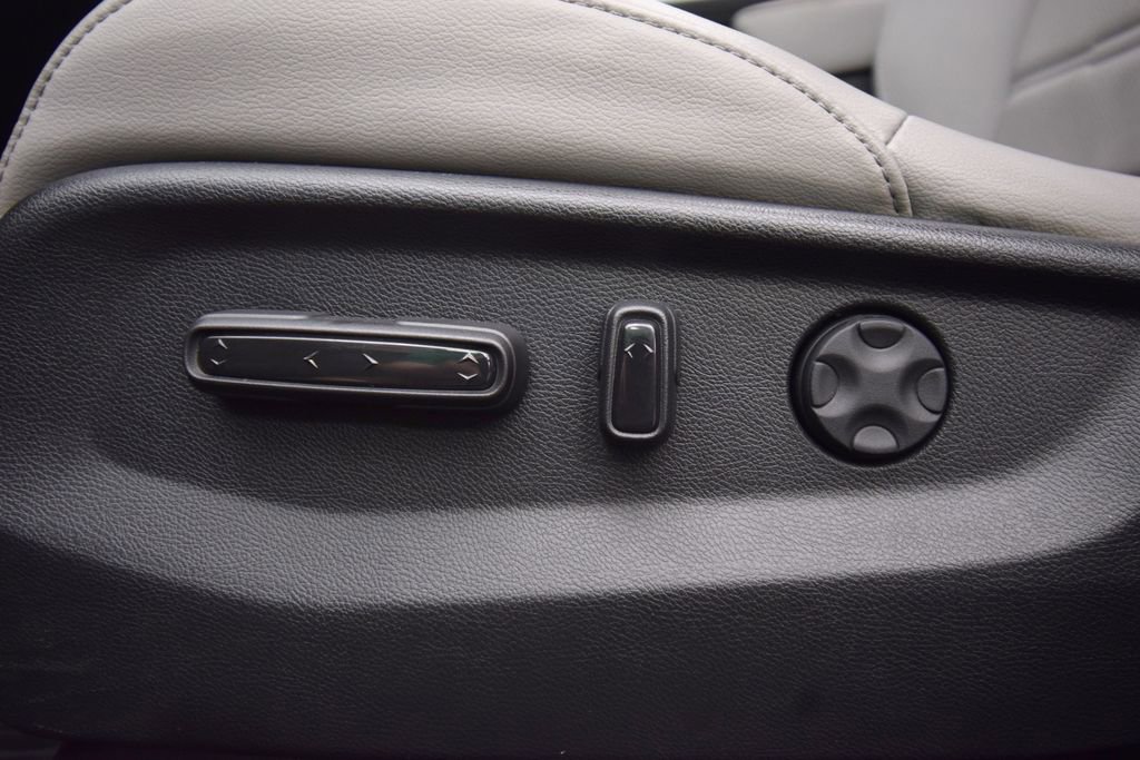 Used 2021 Honda CR-V EX-L image 26