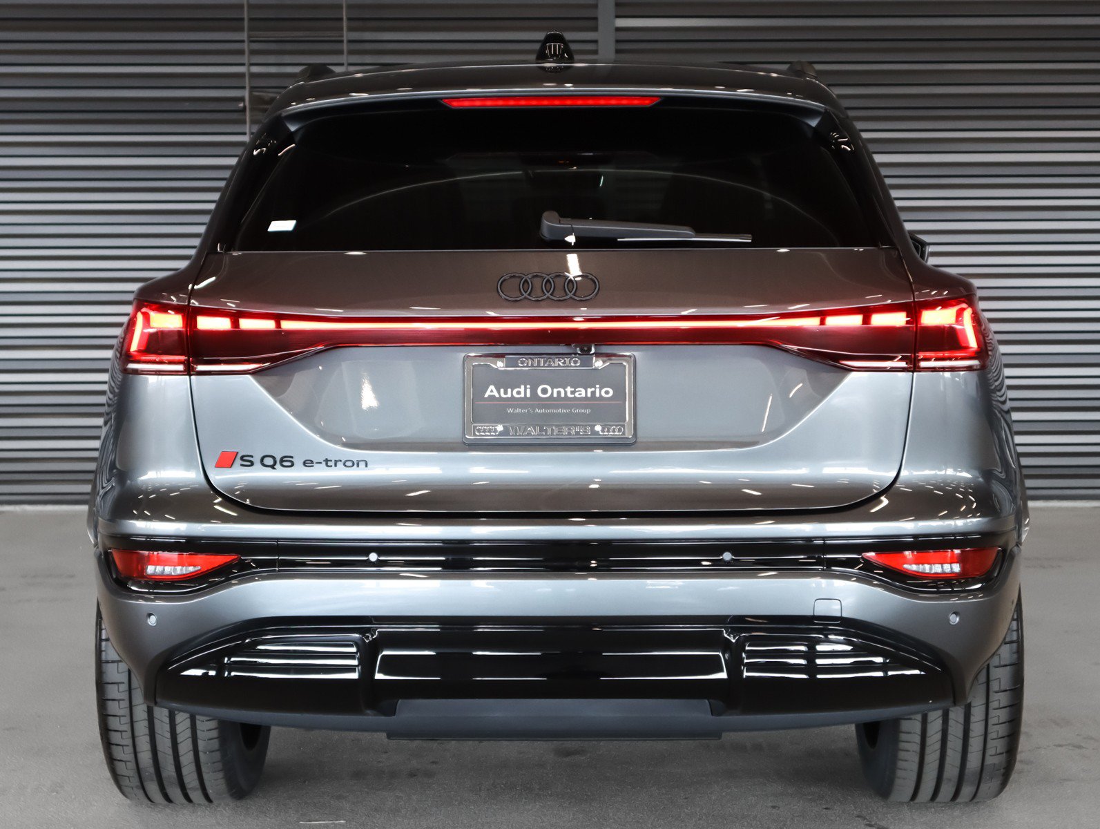 New 2027 Audi SQ6 e-tron Premium Plus AWD/4WD image 14
