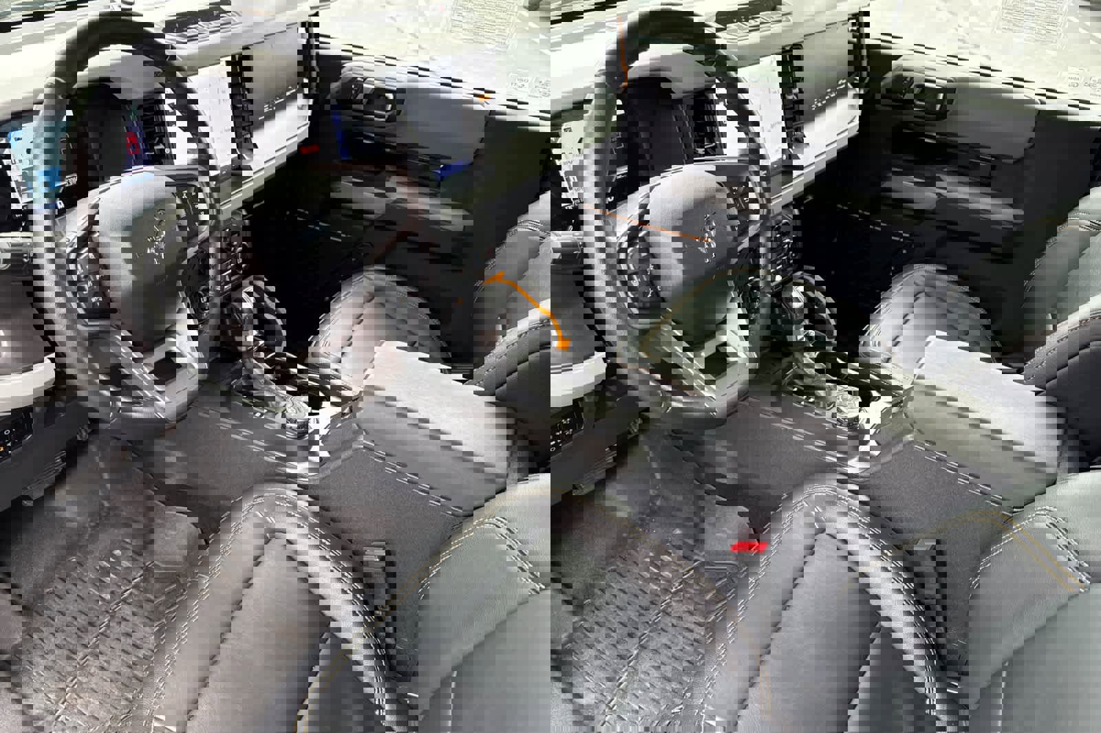 Used 2023 Ford Bronco Badlands image 10