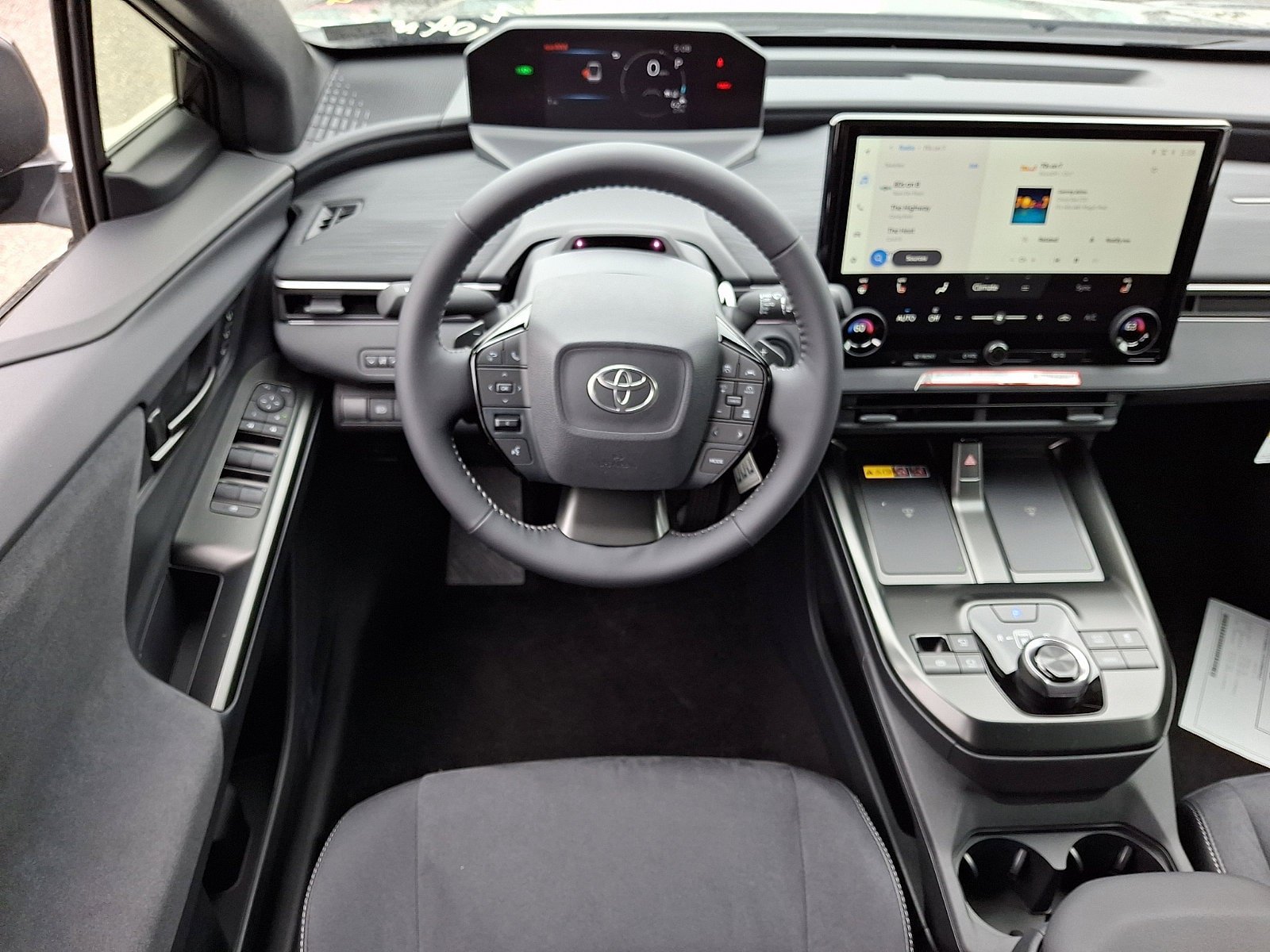 New 2026 Toyota C-HR AWD/4WD image 9