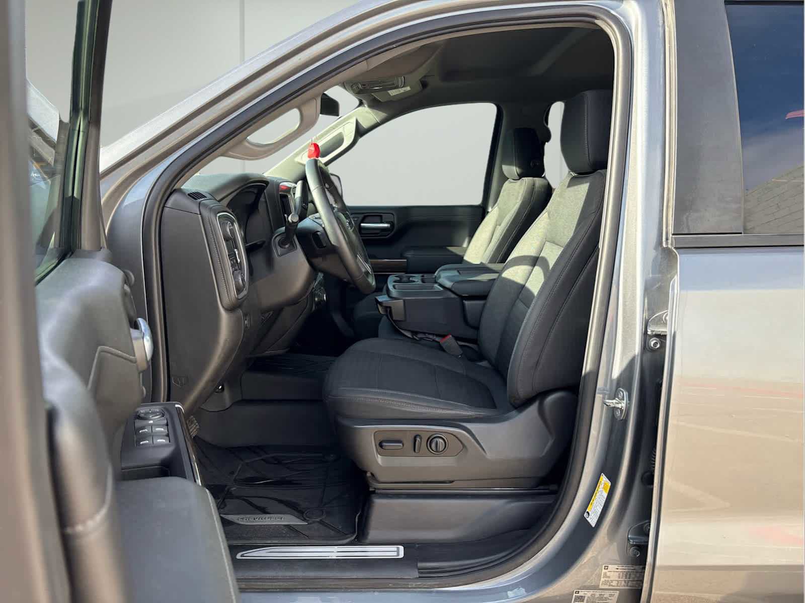 Used 2020 Chevrolet Silverado 1500 RST w/ All-Star Edition image 11