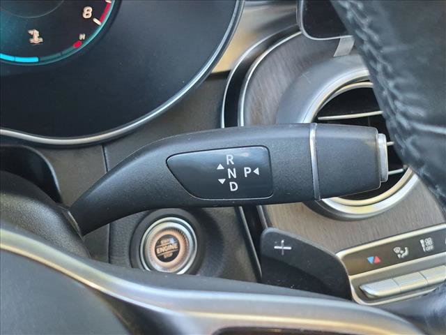 Used 2021 Mercedes-Benz GLC 300 4MATIC image 12