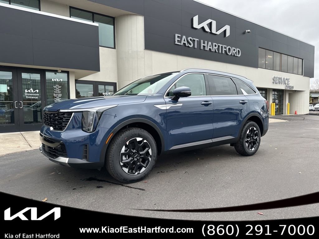 New 2026 Kia Sorento S w/ S Panoramic Sunroof Package