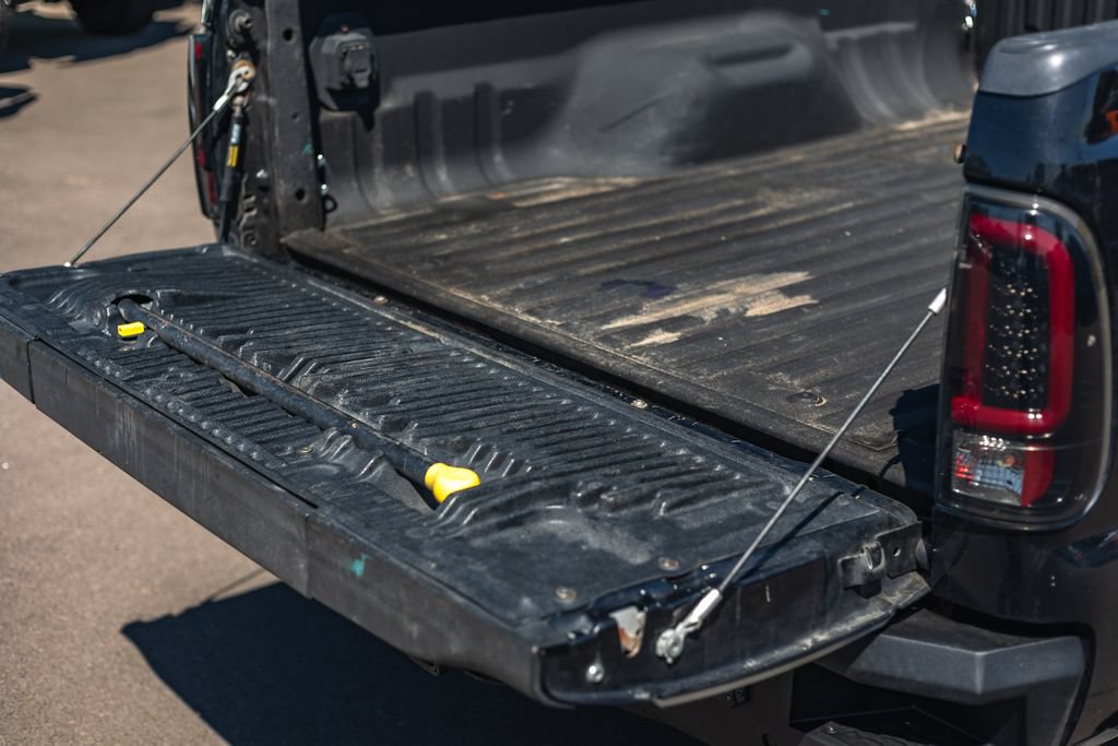 Used 2014 Ford F350 Platinum AWD/4WD image 9