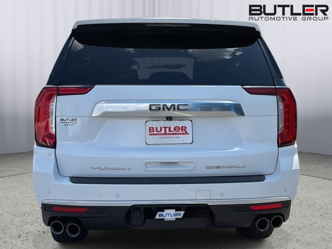 Used 2024 GMC Yukon XL Denali RWD image 5