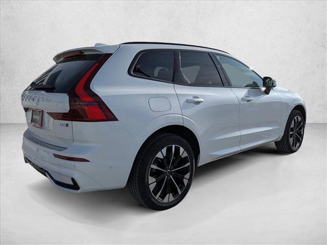 New 2026 Volvo XC60 B5 Plus w/ Climate Package PRO image 2