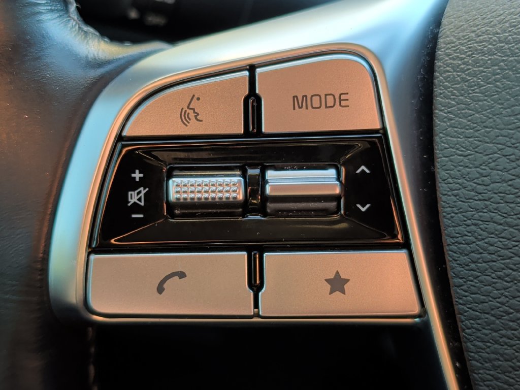 Used 2024 Kia Telluride EX AWD/4WD image 12