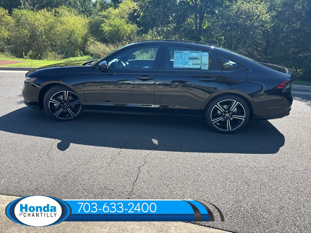New 2026 Honda Accord Hybrid Sport image 4