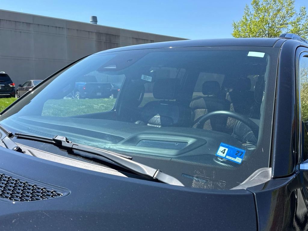 Used 2022 Jeep Grand Wagoneer Series III image 12