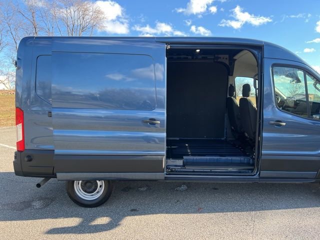 Used 2025 Ford Transit 250 148 Medium Roof image 30
