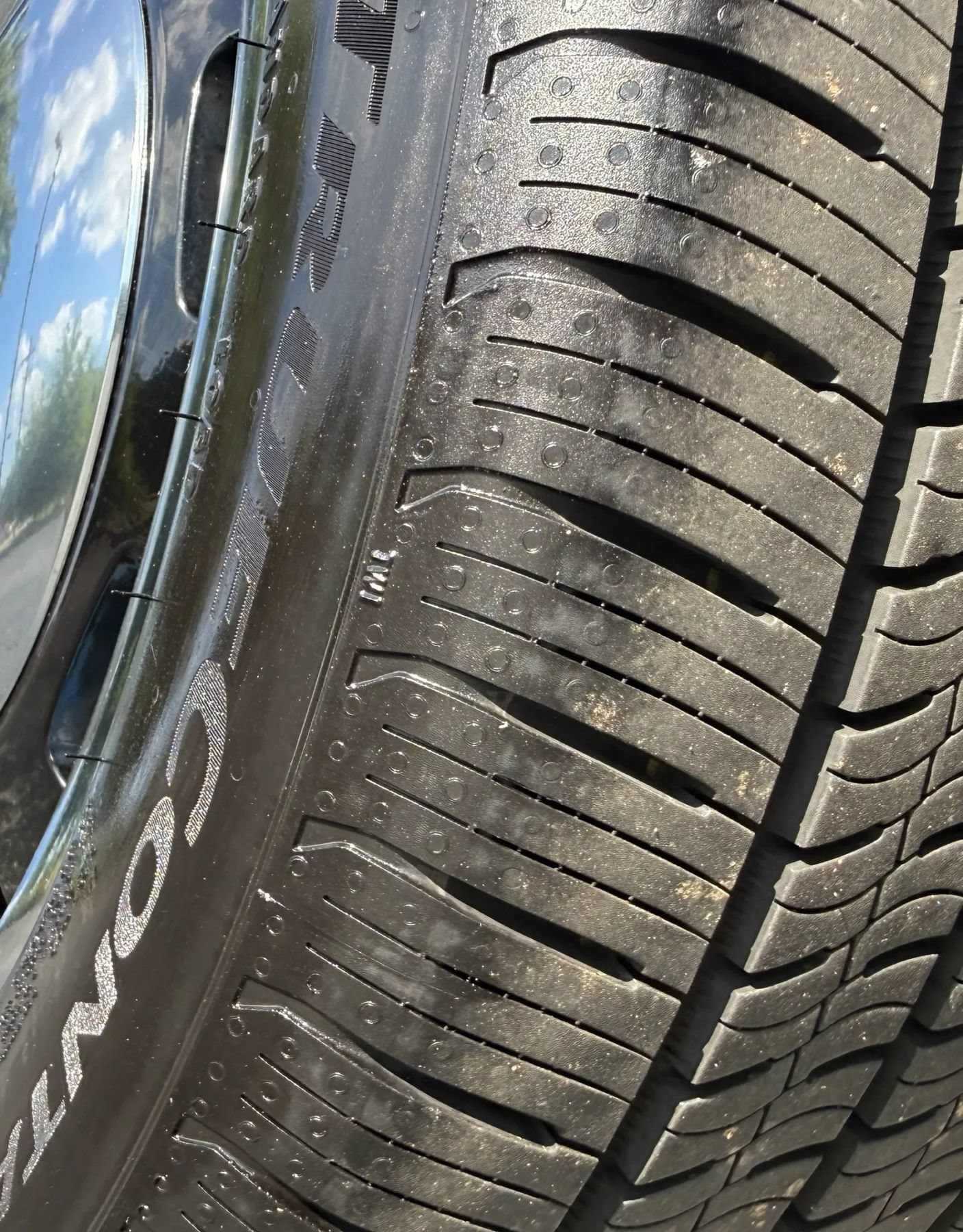 Used 2013 Volkswagen Beetle TDI FWD image 37