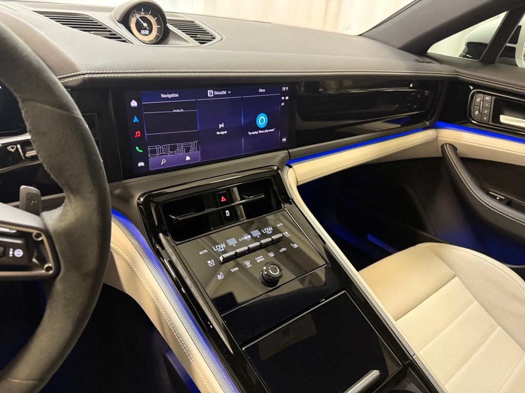 Certified 2026 Porsche Panamera 4 AWD/4WD image 11