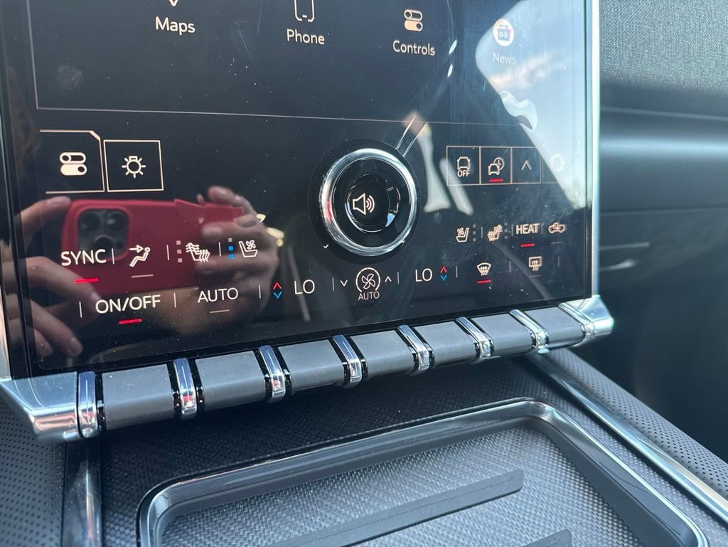 New 2026 GMC Sierra EV Elevation w/ Premium Package AWD/4WD image 29