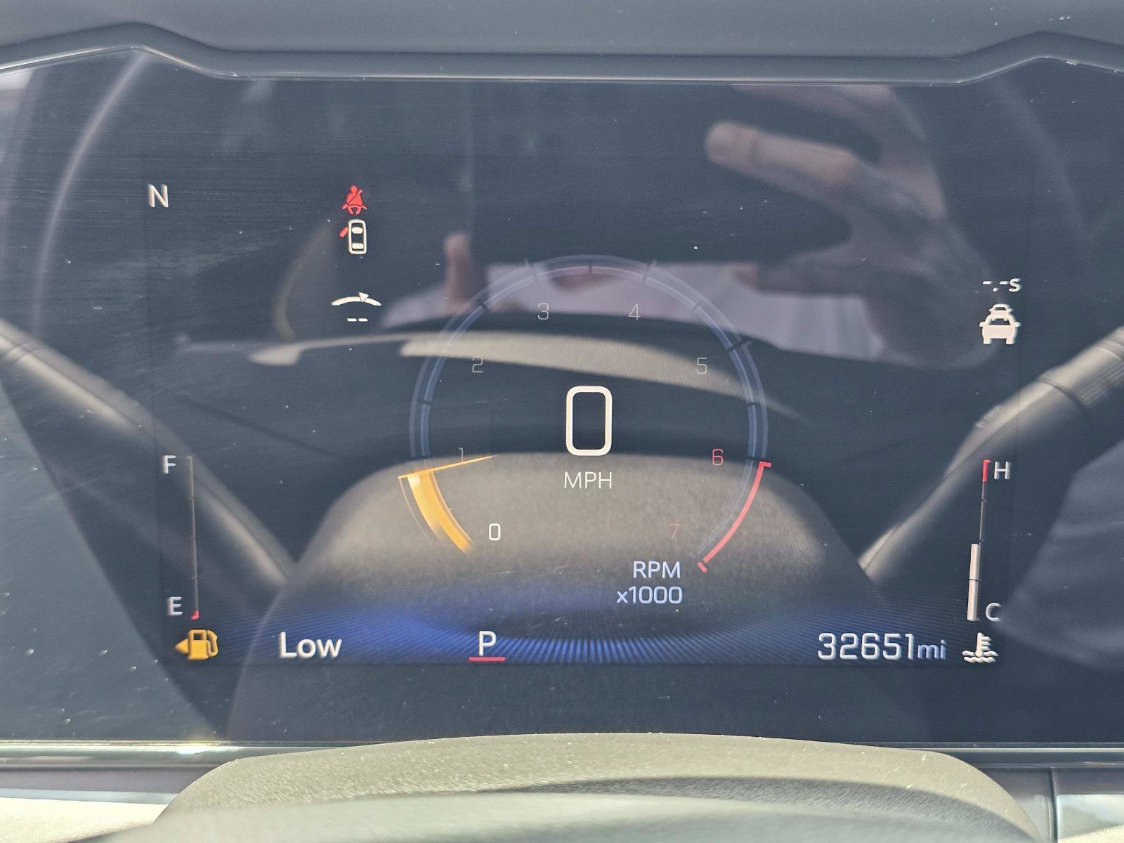 Used 2025 Chevrolet Trax ACTIV w/ Sunroof Package FWD image 23