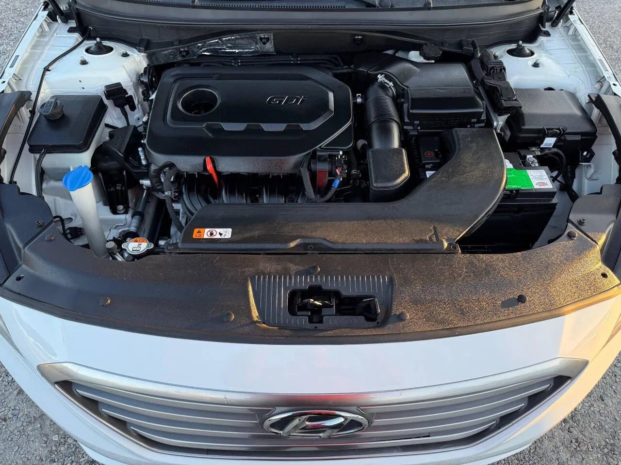 Used 2017 Hyundai Sonata SE w/ Cargo Package image 15