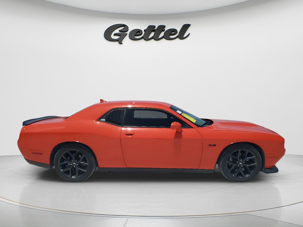 Used 2023 Dodge Challenger R/T w/ Plus Package image 4