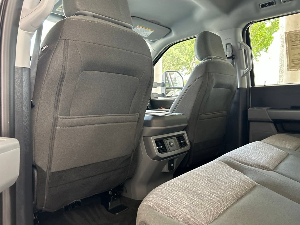 Used 2025 Ford F350 XLT w/ FX4 Off-Road Package AWD/4WD image 35