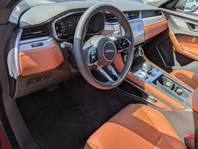 New 2026 Jaguar F-PACE R-Dynamic S image 7