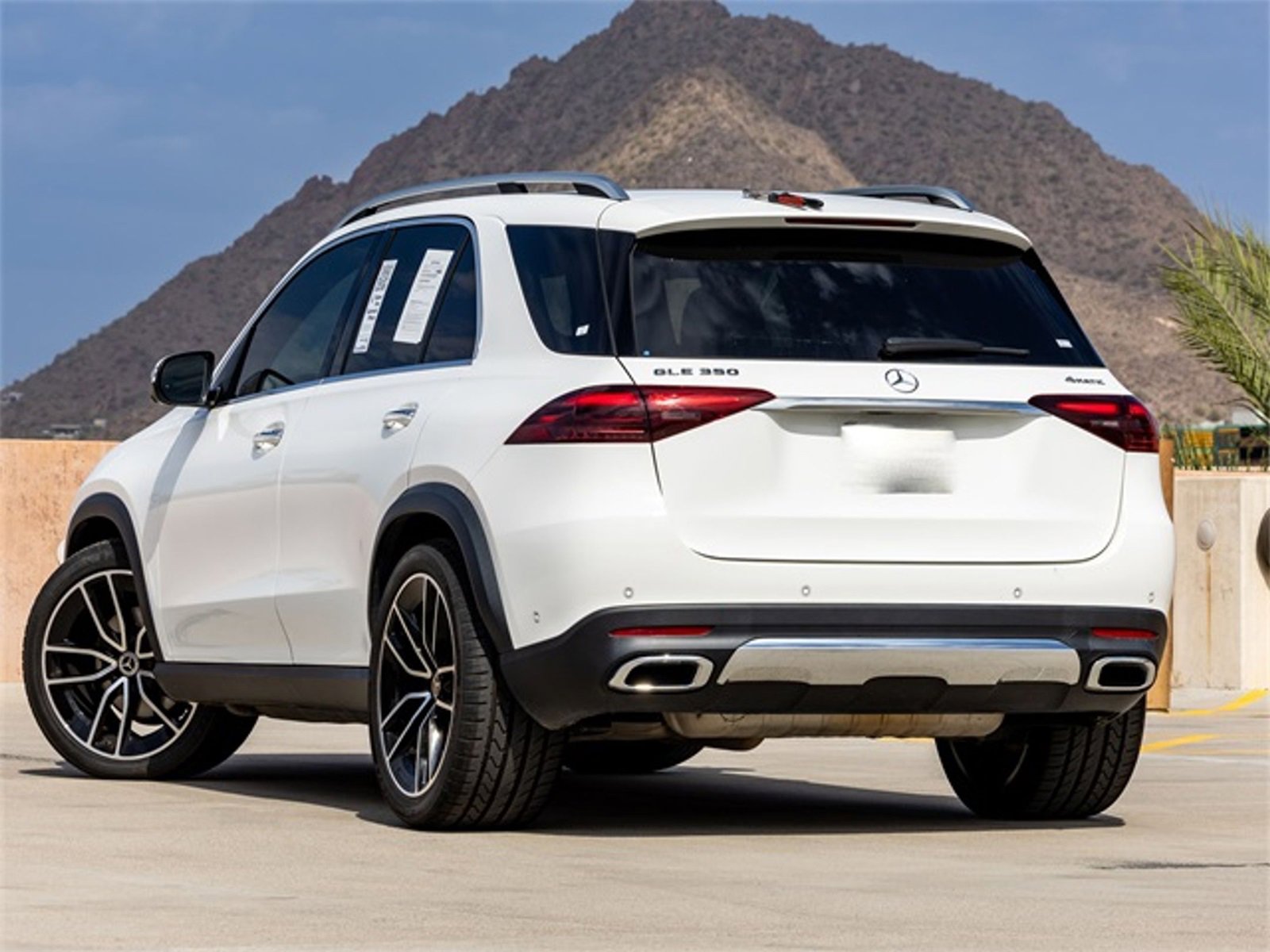 Used 2024 Mercedes-Benz GLE 350 4MATIC image 12