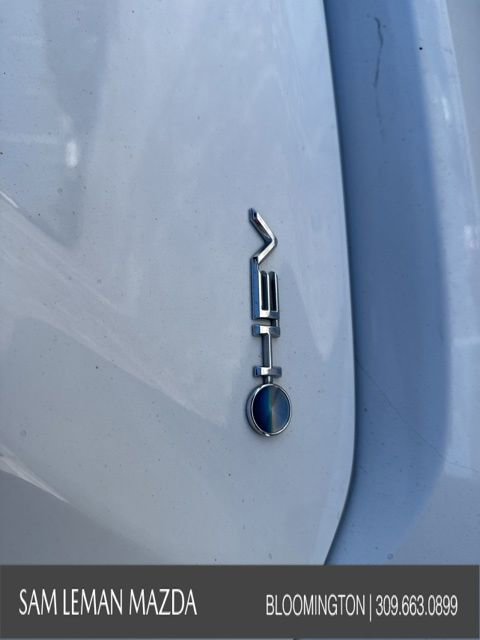 Used 2025 Toyota Camry SE image 15