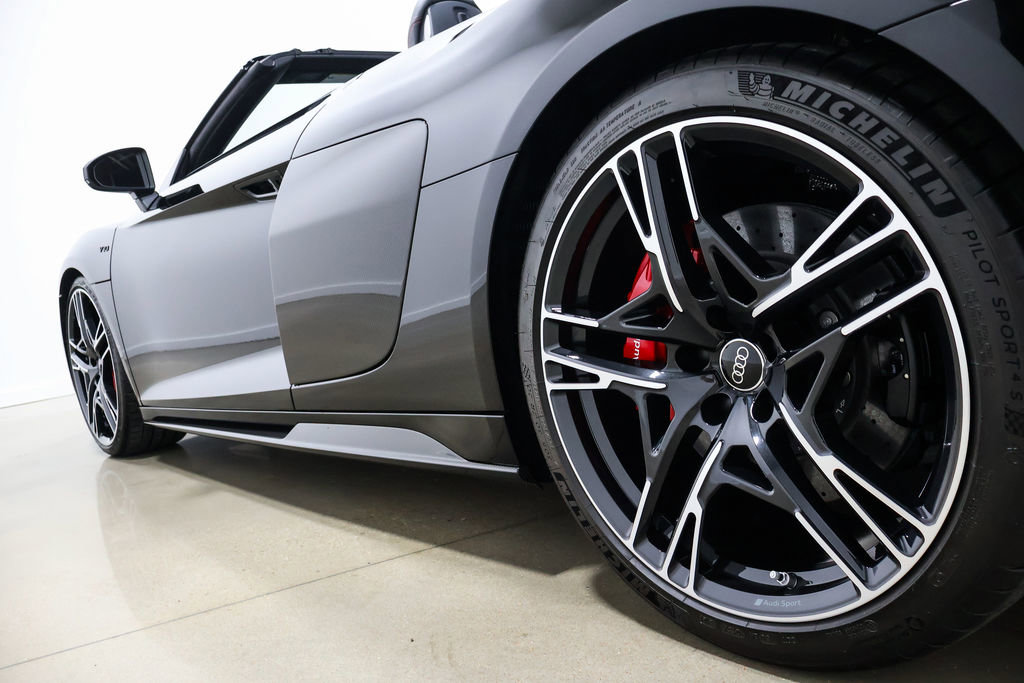 Used 2022 Audi R8 V10 performance image 37