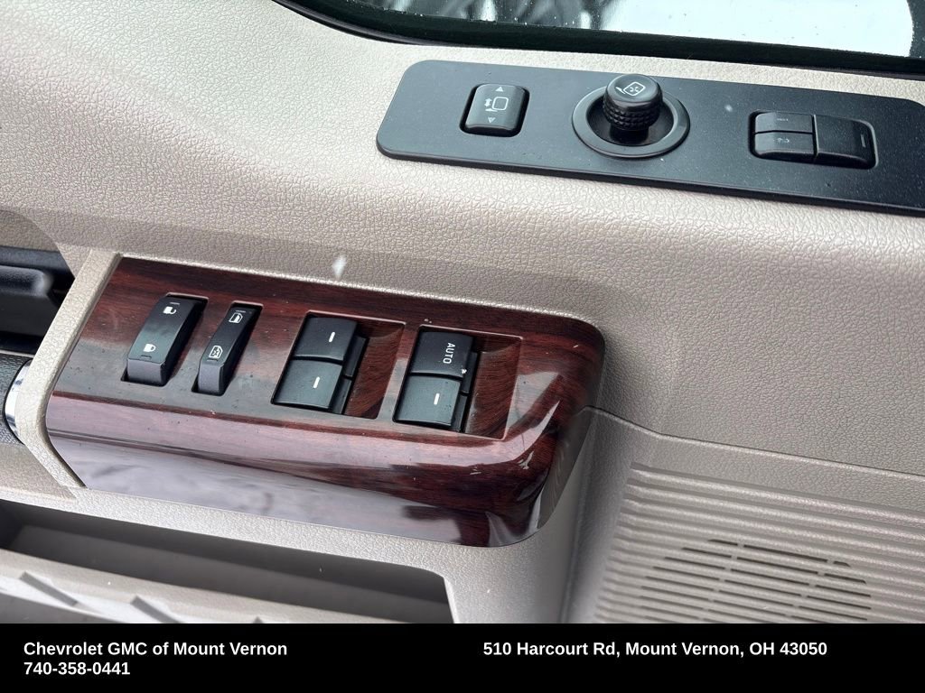 Used 2008 Ford F350 Lariat image 12
