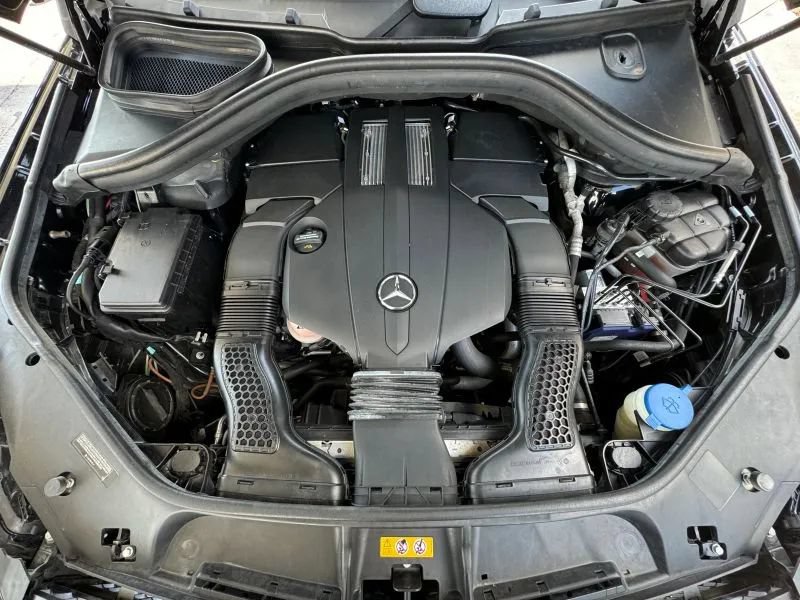 Used 2018 Mercedes-Benz GLS 450 4MATIC w/ Premium Package image 13