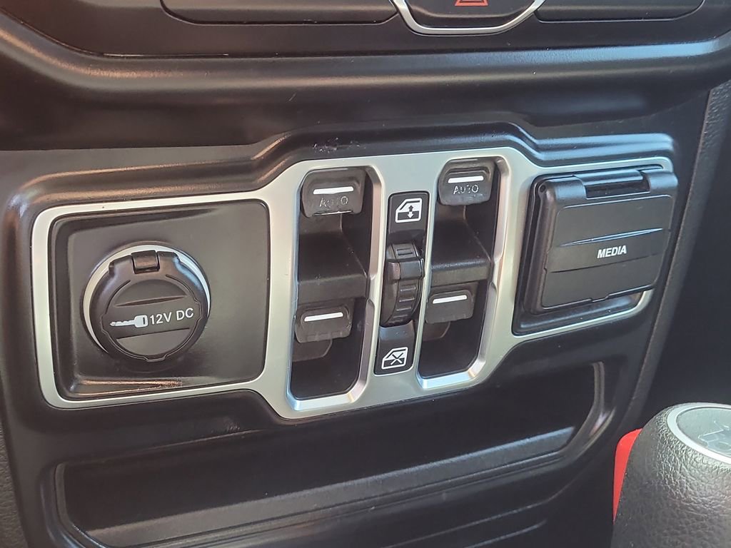 Used 2019 Jeep Wrangler Unlimited Sport S image 20