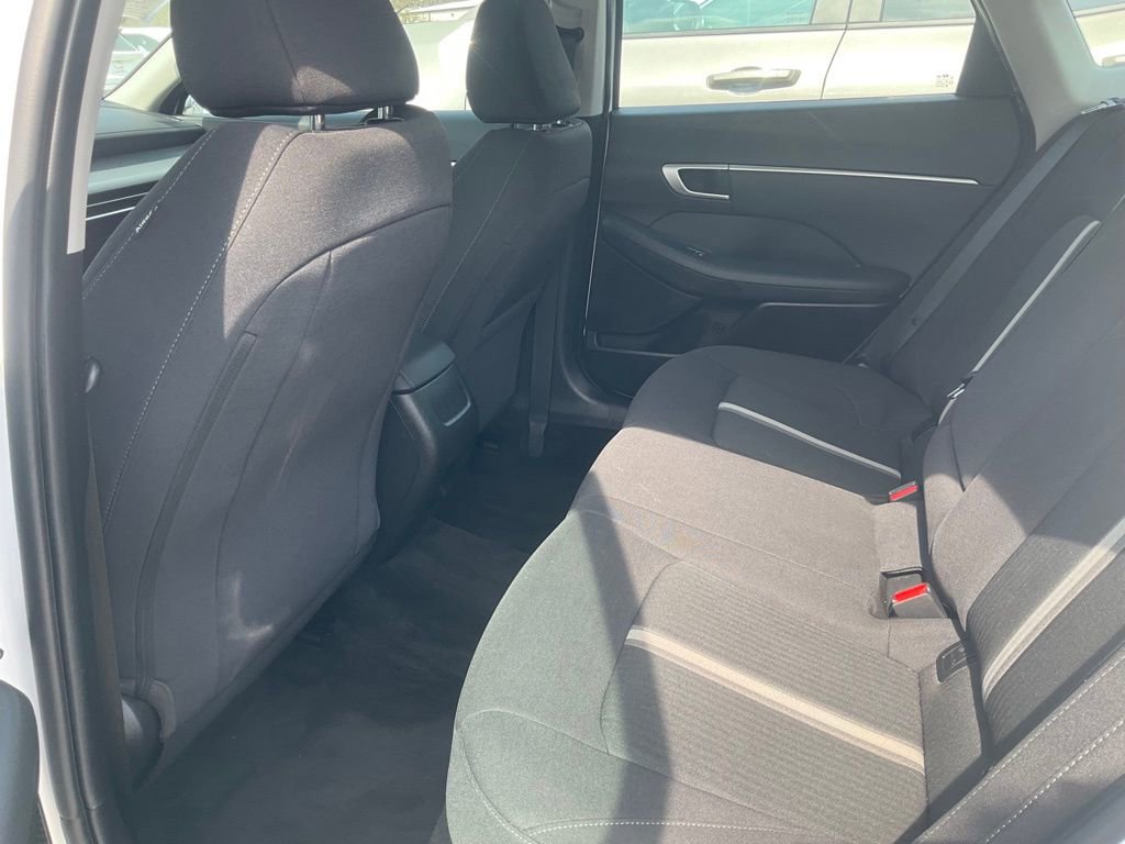 Used 2025 Hyundai Sonata SEL FWD image 22