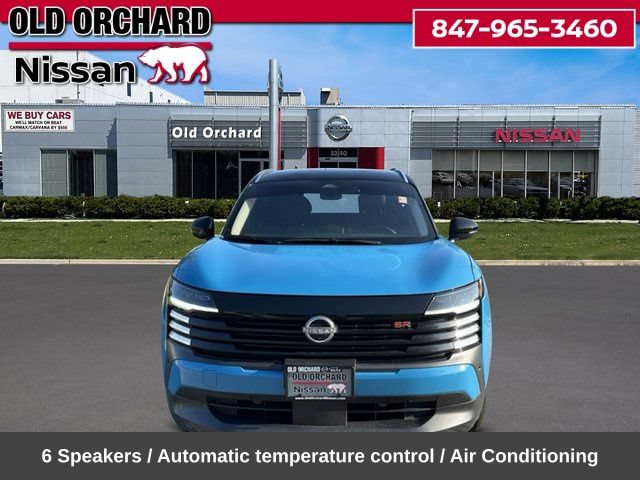 Used 2025 Nissan Kicks SR FWD image 2