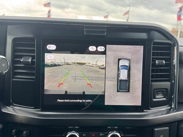 New 2026 Ford F350 Lariat w/ Black Appearance Package image 23