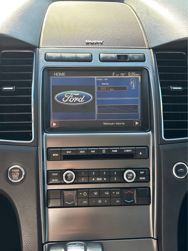 Used 2011 Ford Taurus Limited w/ 302A Rapid Spec Order Code AWD/4WD image 24