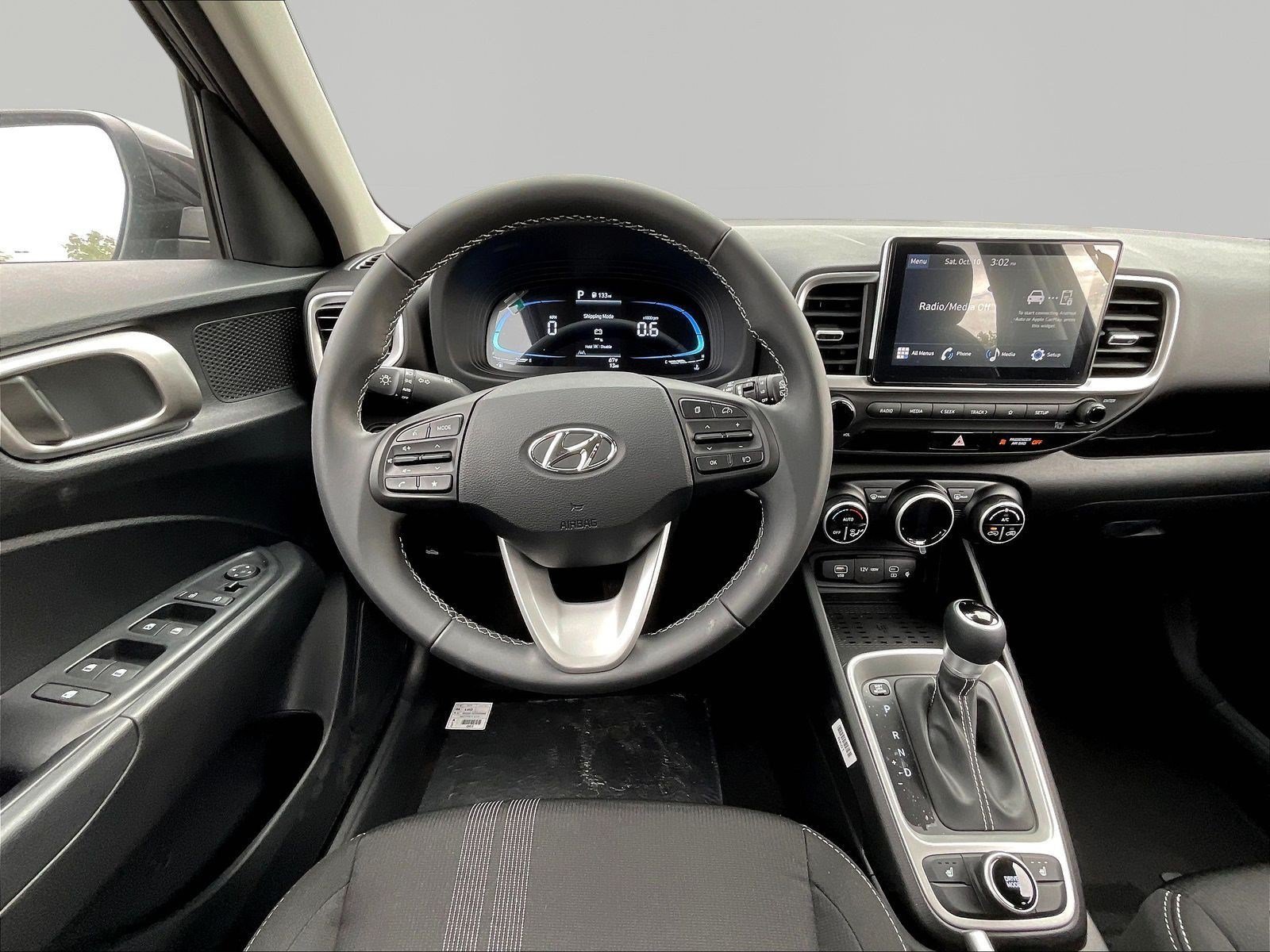New 2026 Hyundai Venue SEL FWD image 9