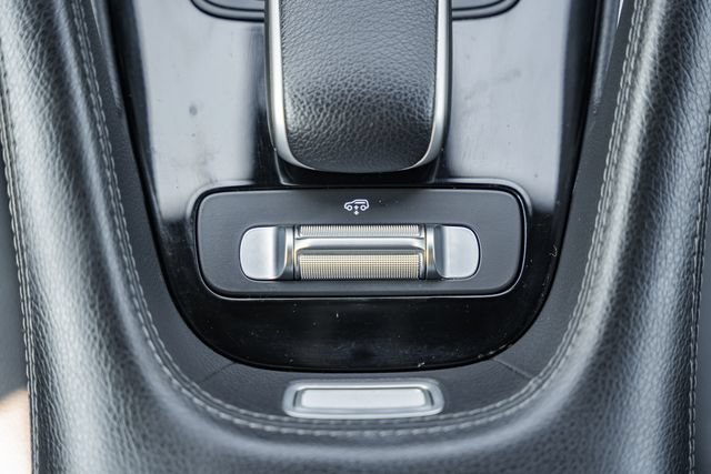Used 2022 Mercedes-Benz GLS 450 4MATIC image 28