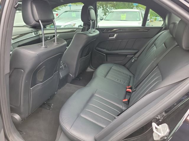 Used 2016 Mercedes-Benz E 400 Sedan image 10