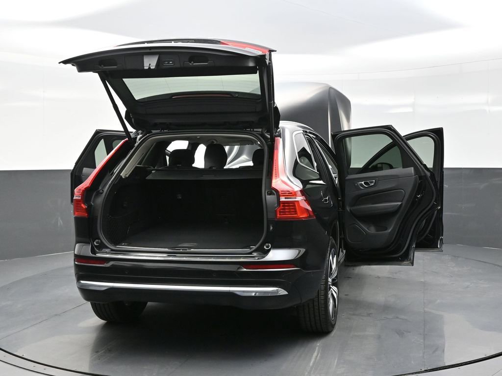 Used 2023 Volvo XC60 T8 Plus AWD/4WD image 43