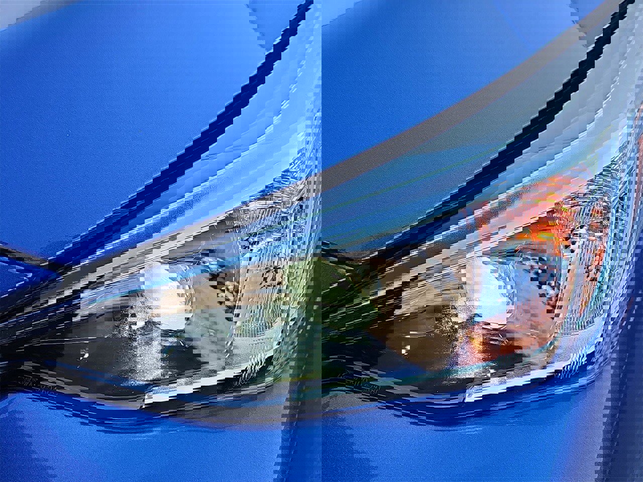 Certified 2025 Subaru Crosstrek 2.0i Premium image 31